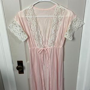Vintage floor length night gown with floral lace